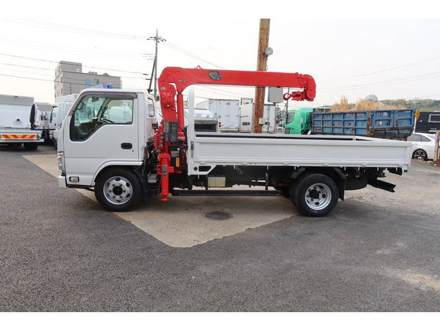 いすゞエルフクレーン3段小型（2t・3t）[写真04]