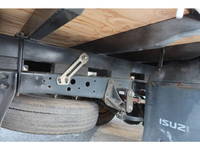 いすゞエルフクレーン3段小型（2t・3t）[写真09]