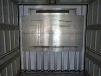 UDトラックスクオン冷蔵冷凍ウイング大型（10t）[写真10]