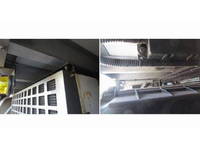 UDトラックスクオン冷蔵冷凍ウイング大型（10t）[写真17]