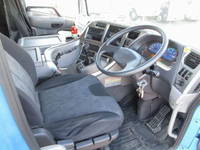 UDトラックスクオン冷蔵冷凍ウイング大型（10t）[写真27]