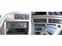 UDトラックスクオン冷蔵冷凍ウイング大型（10t）[写真31]