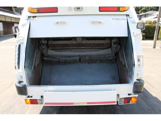 日野デュトロパッカー車（塵芥車）小型（2t・3t）[写真14]