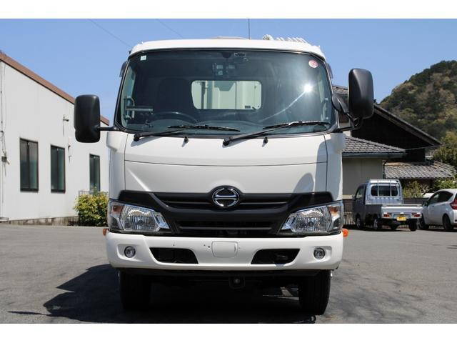 日野デュトロパッカー車（塵芥車）小型（2t・3t）[写真03]