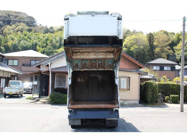 日野デュトロパッカー車（塵芥車）小型（2t・3t）[写真08]