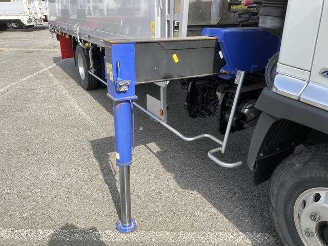 日野レンジャークレーン3段中型（4t）[写真19]