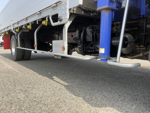 日野レンジャークレーン3段中型（4t）[写真22]