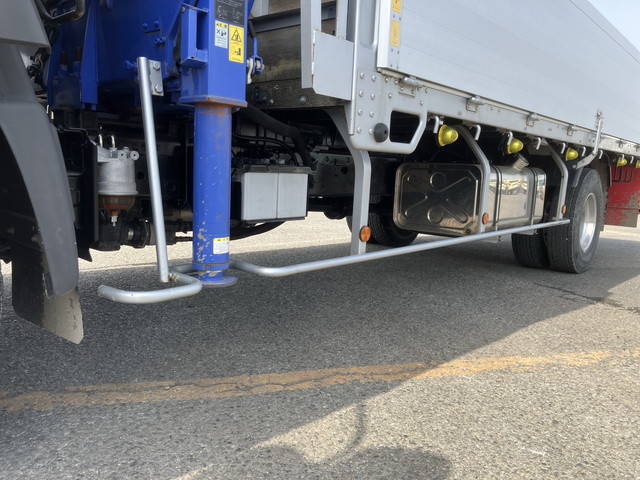 日野レンジャークレーン3段中型（4t）[写真23]