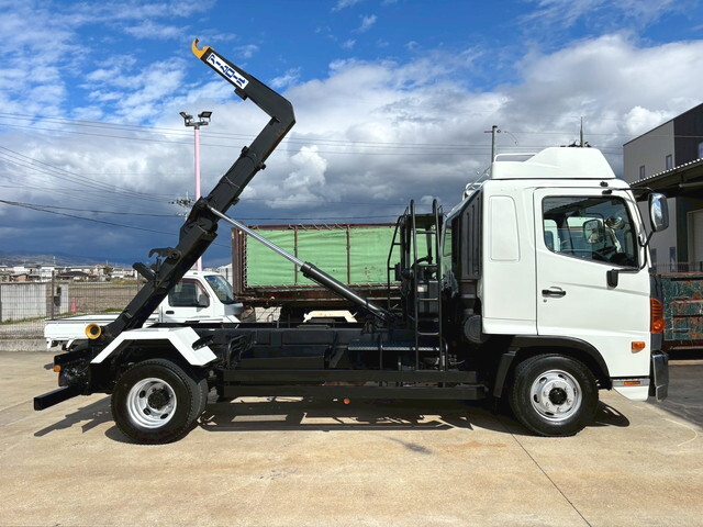 日野レンジャーコンテナ専用車中型（4t）[写真10]