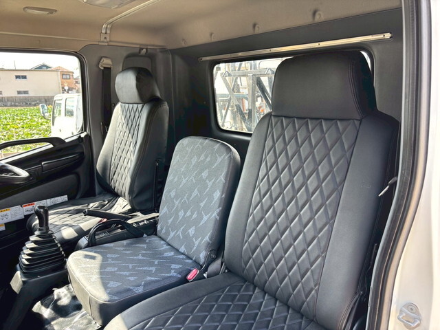 日野レンジャーコンテナ専用車中型（4t）[写真20]
