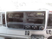 三菱ふそうキャンターアルミウイング小型（2t・3t）[写真14]