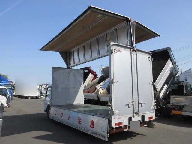 三菱ふそうキャンターアルミウイング小型（2t・3t）[写真22]