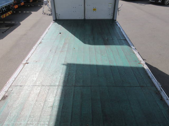 三菱ふそうキャンターアルミウイング小型（2t・3t）[写真24]