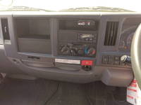 いすゞエルフ平ボディ小型（2t・3t）[写真18]