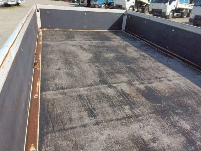 いすゞエルフ平ボディ小型（2t・3t）[写真29]