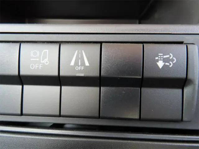 三菱ふそうファイターコンテナ専用車中型（4t）[写真12]