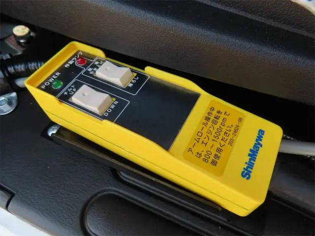 三菱ふそうファイターコンテナ専用車中型（4t）[写真18]