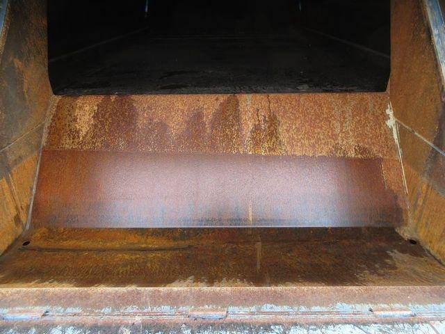 日野レンジャーパッカー車（塵芥車）中型（4t）[写真17]