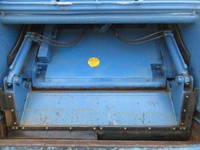 日野レンジャーパッカー車（塵芥車）中型（4t）[写真24]