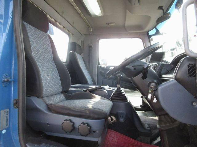 日野レンジャーパッカー車（塵芥車）中型（4t）[写真35]