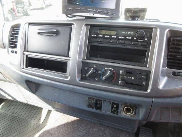 日野レンジャーパッカー車（塵芥車）中型（4t）[写真38]