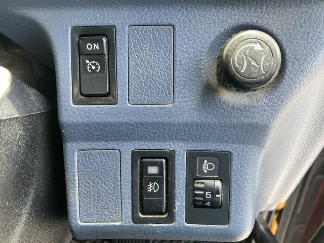 日野プロフィアセルフローダー大型（10t）[写真39]