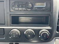 三菱ふそうキャンターアルミバン小型（2t・3t）[写真39]