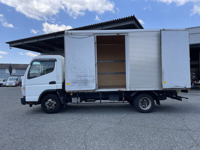 三菱ふそうキャンターアルミバン小型（2t・3t）[写真04]