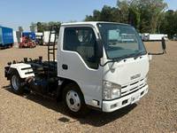 いすゞエルフコンテナ専用車小型（2t・3t）[写真02]