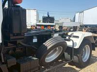 いすゞエルフコンテナ専用車小型（2t・3t）[写真06]