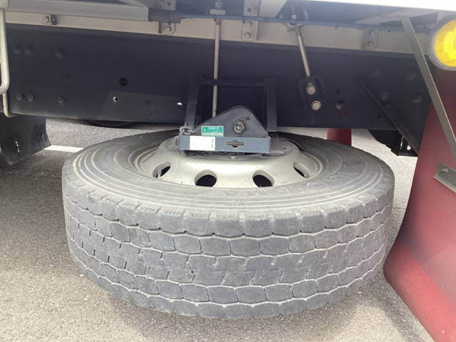 三菱ふそうスーパーグレートアルミウイング大型（10t）[写真20]