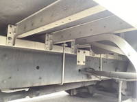 三菱ふそうスーパーグレートアルミウイング大型（10t）[写真22]