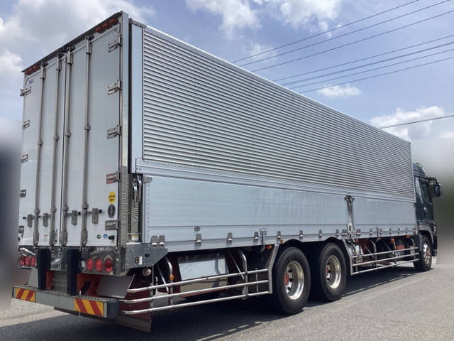 三菱ふそうスーパーグレートアルミウイング大型（10t）[写真02]