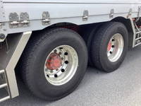 三菱ふそうスーパーグレートアルミウイング大型（10t）[写真22]