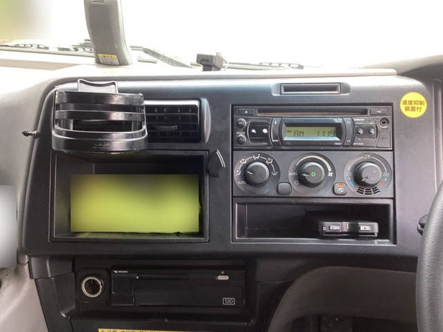 三菱ふそうスーパーグレートアルミウイング大型（10t）[写真34]