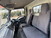 いすゞエルフアルミブロック小型（2t・3t）[写真24]