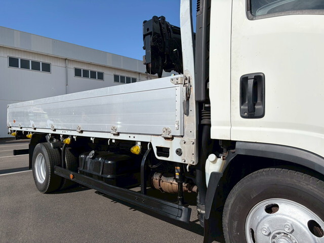 いすゞエルフアルミブロック小型（2t・3t）[写真07]