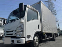 いすゞエルフアルミバン小型（2t・3t）[写真03]