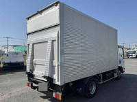 いすゞエルフアルミバン小型（2t・3t）[写真04]