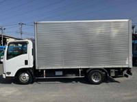 いすゞエルフアルミバン小型（2t・3t）[写真08]