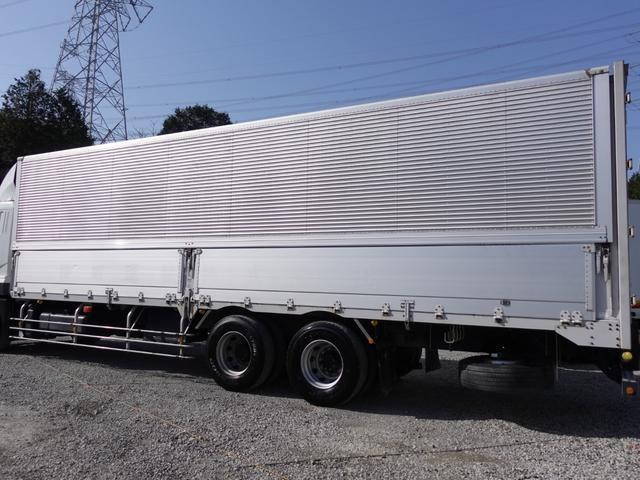 三菱ふそうスーパーグレートアルミウイング大型（10t）[写真02]