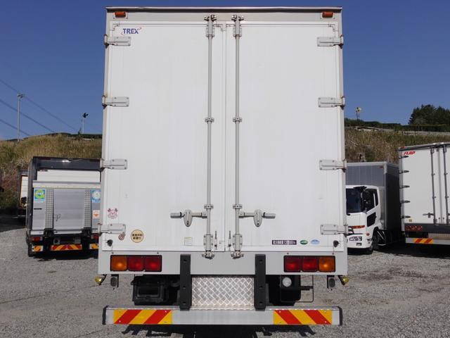 三菱ふそうスーパーグレートアルミウイング大型（10t）[写真03]