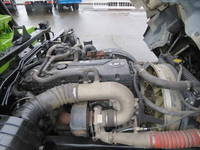 UDトラックスコンドルクレーン付増トン（6t・8t）[写真14]