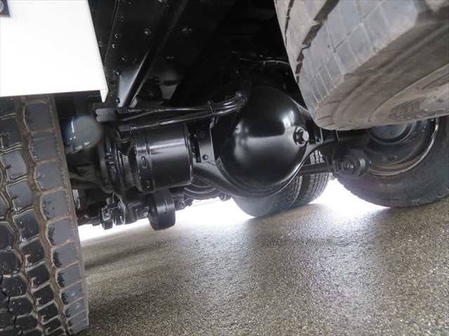 UDトラックスコンドルクレーン付増トン（6t・8t）[写真21]