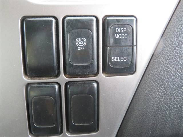 UDトラックスコンドルクレーン付増トン（6t・8t）[写真32]