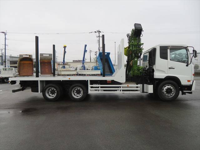 UDトラックスコンドルクレーン付増トン（6t・8t）[写真05]