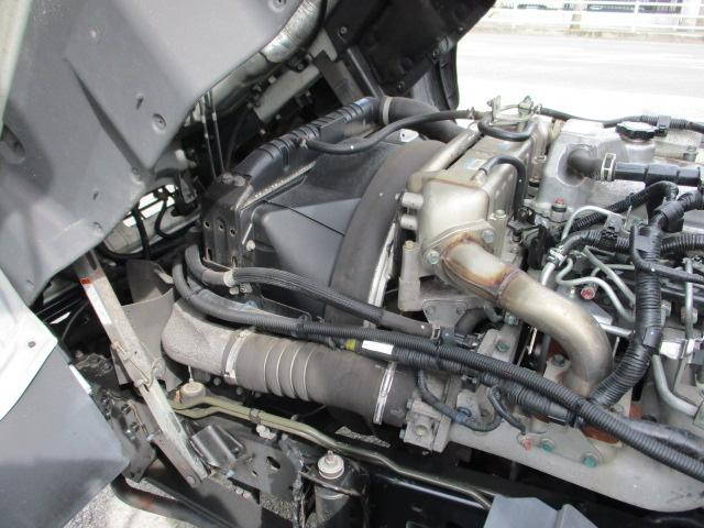 日野レンジャーアルミバン中型（4t）[写真22]