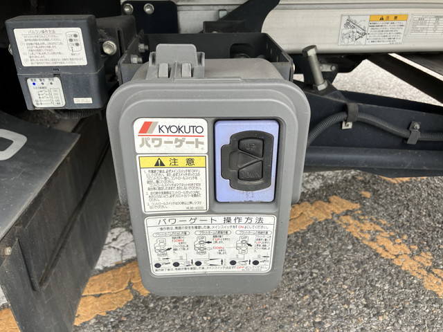 日野レンジャーアルミウイング中型（4t）[写真19]