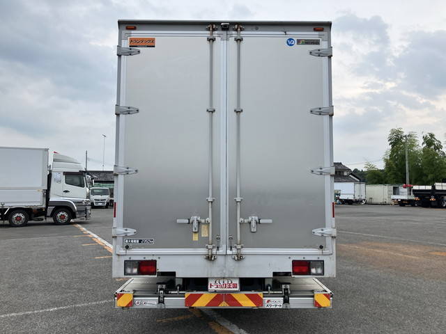 日野レンジャーアルミウイング中型（4t）[写真09]