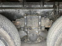 日野プロフィア平ボディ大型（10t）[写真15]